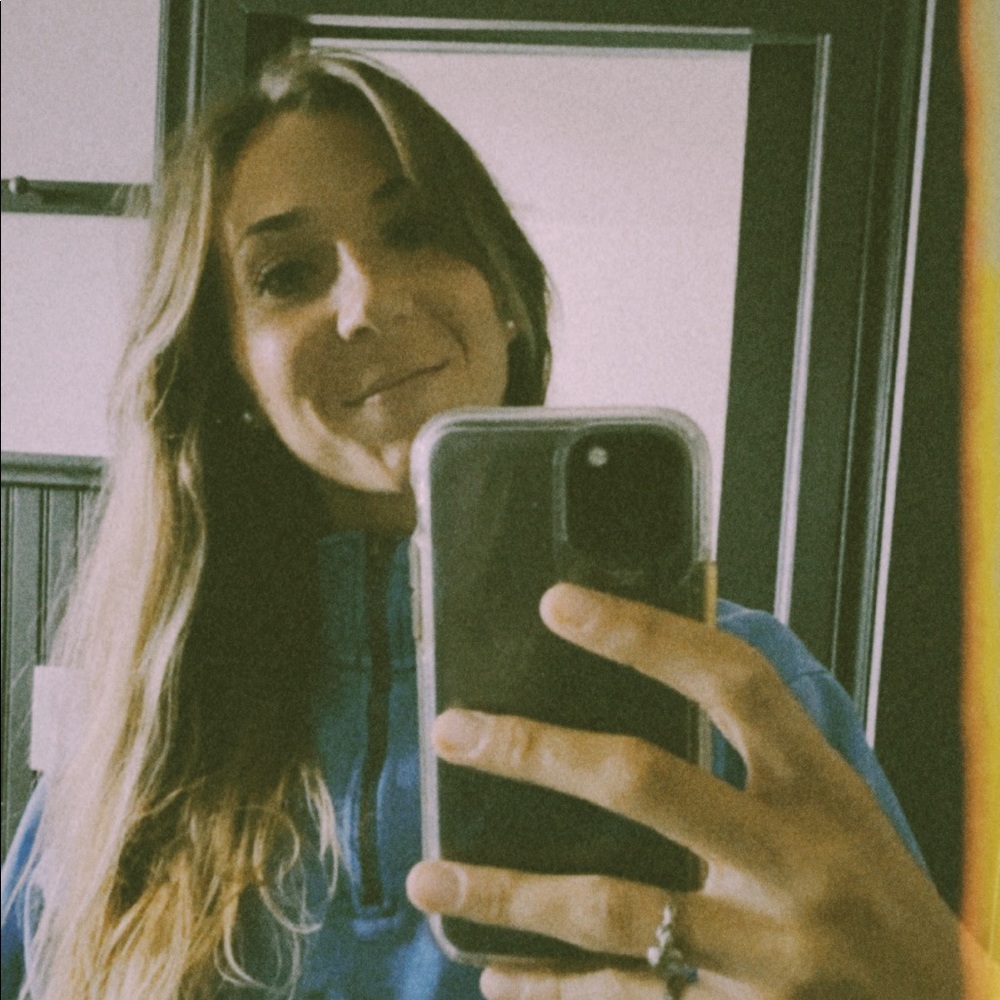 Meet your Posher, Gabrielle